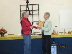 Cindy Robinson presenting Irene Miera the 2017 Pioneer Woman Award